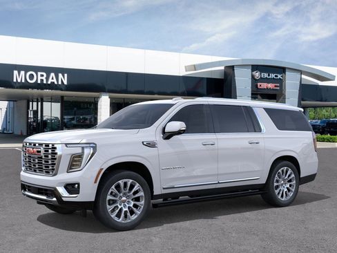 New 2026 GMC Yukon XL Denali image 4