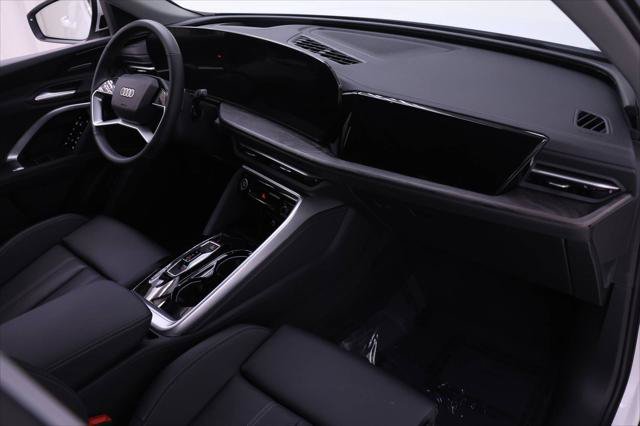 Certified 2025 Audi Q5 Premium AWD/4WD image 22