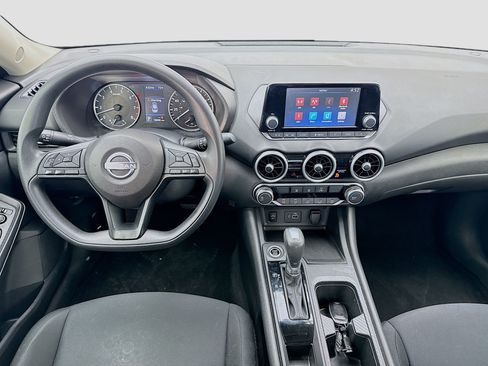 Used 2025 Nissan Sentra S FWD image 14
