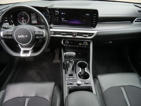 Used 2022 Kia K5 GT-Line AWD/4WD image 10
