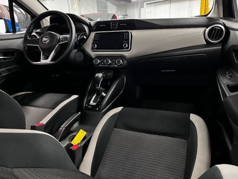 Used 2021 Nissan Versa SV image 28