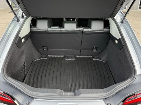 New 2025 Acura Integra image 23