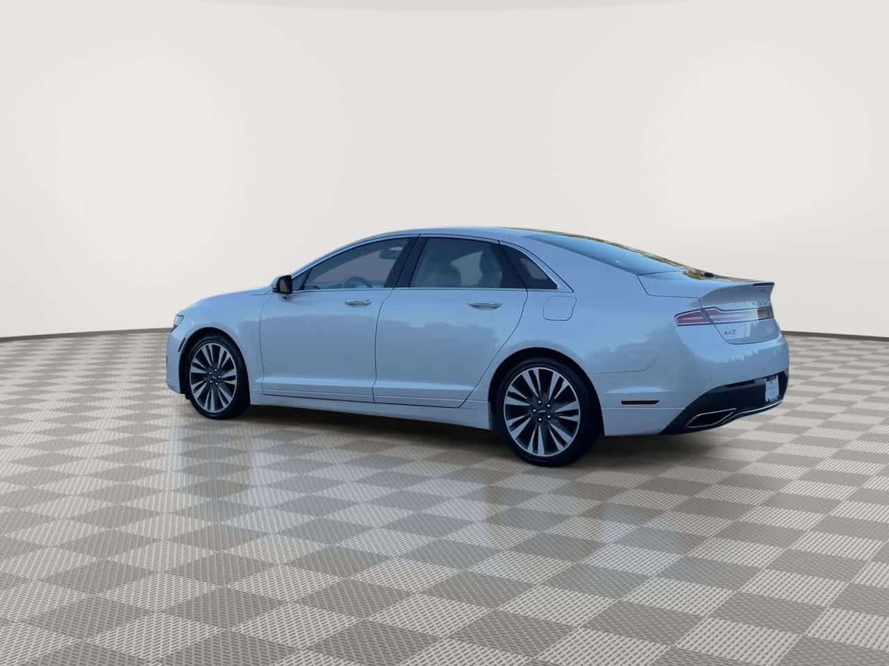 Used 2017 Lincoln MKZ Select w/ Select Plus Package FWD image 6