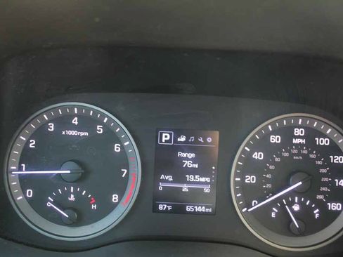 Used 2018 Hyundai Tucson Value AWD/4WD image 14
