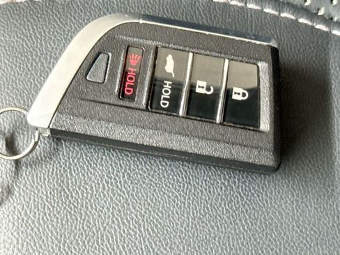 Used 2024 Acura RDX SH-AWD w/ Technology Package image 28