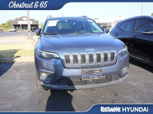 Used 2021 Jeep Cherokee Latitude Plus FWD image 5
