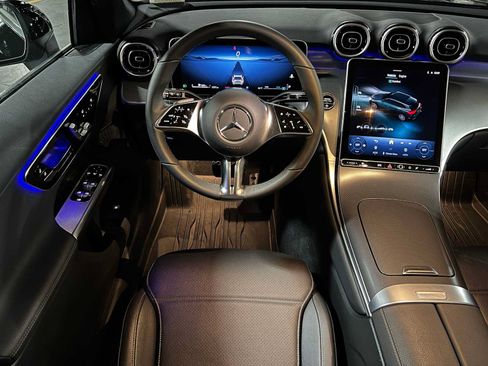 Certified 2026 Mercedes-Benz GLC 300 4MATIC image 41