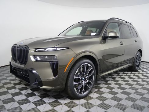 Used 2027 BMW X7 xDrive40i w/ Executive Package AWD/4WD image 7