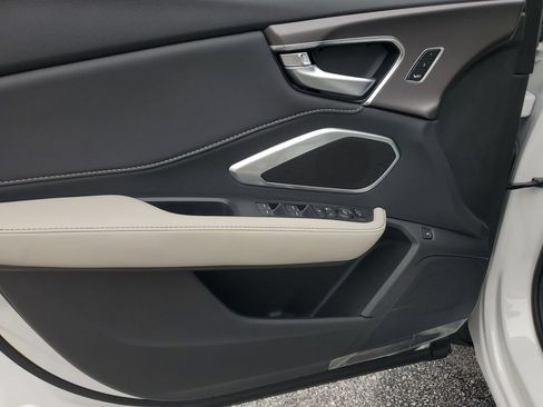 New 2026 Acura RDX SH-AWD image 18