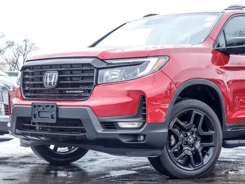 Used 2024 Honda Passport Black Edition image 2