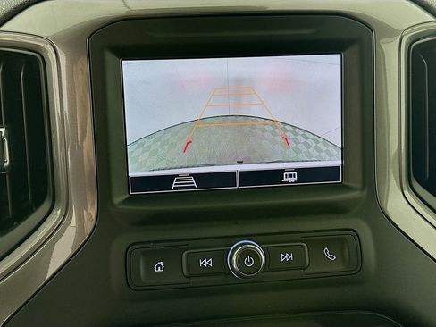 Used 2025 Chevrolet Silverado 1500 W/T w/ WT Value Package image 21