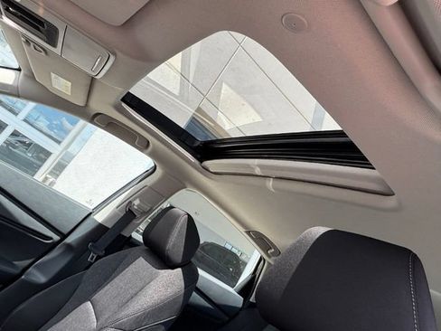 Used 2025 Honda Accord SE image 8