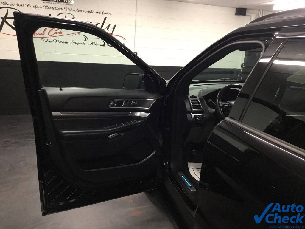 Used 2019 Ford Explorer Sport w/ Equipment Group 401A AWD/4WD image 27