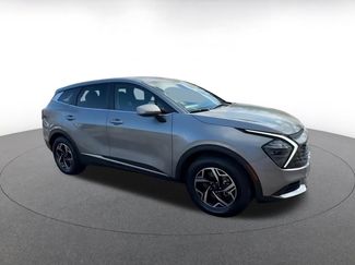 Used 2025 Nissan Altima 2.5 SR video 2