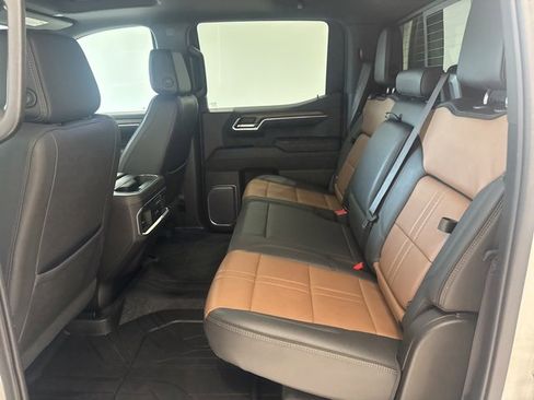 Certified 2023 Chevrolet Silverado 1500 High Country w/ High Country Premium Package image 15