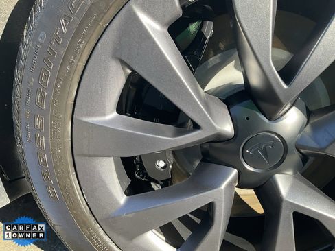 Used 2023 Tesla Model X image 84