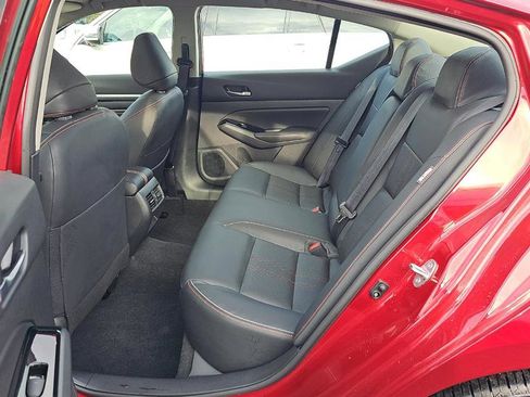 Certified 2023 Nissan Altima 2.0 SR image 10