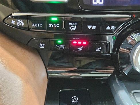 Used 2025 Acura MDX w/ Advance Package image 19