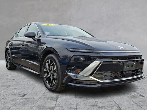 Certified 2024 Hyundai Sonata SEL image 2