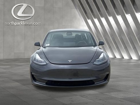 Used 2022 Tesla Model 3 Long Range AWD/4WD image 22