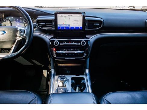 Used 2022 Ford Explorer Limited w/ Equipment Group 301A image 15