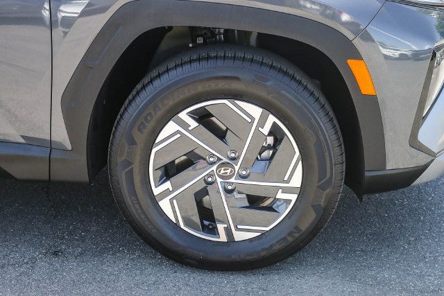 Certified 2026 Hyundai Tucson Blue SE AWD/4WD image 15
