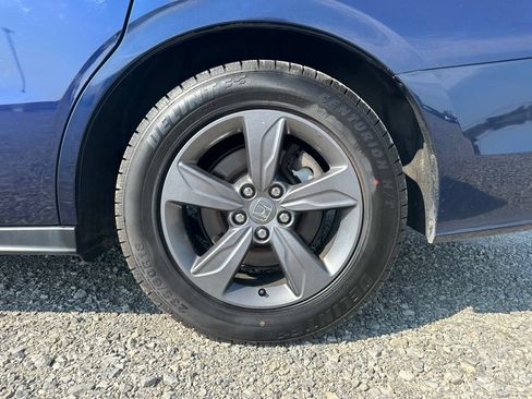 Used 2021 Honda Odyssey EX image 6