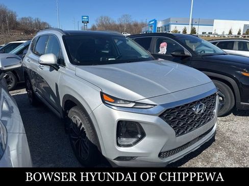 Used 2019 Hyundai Santa Fe AWD image 2