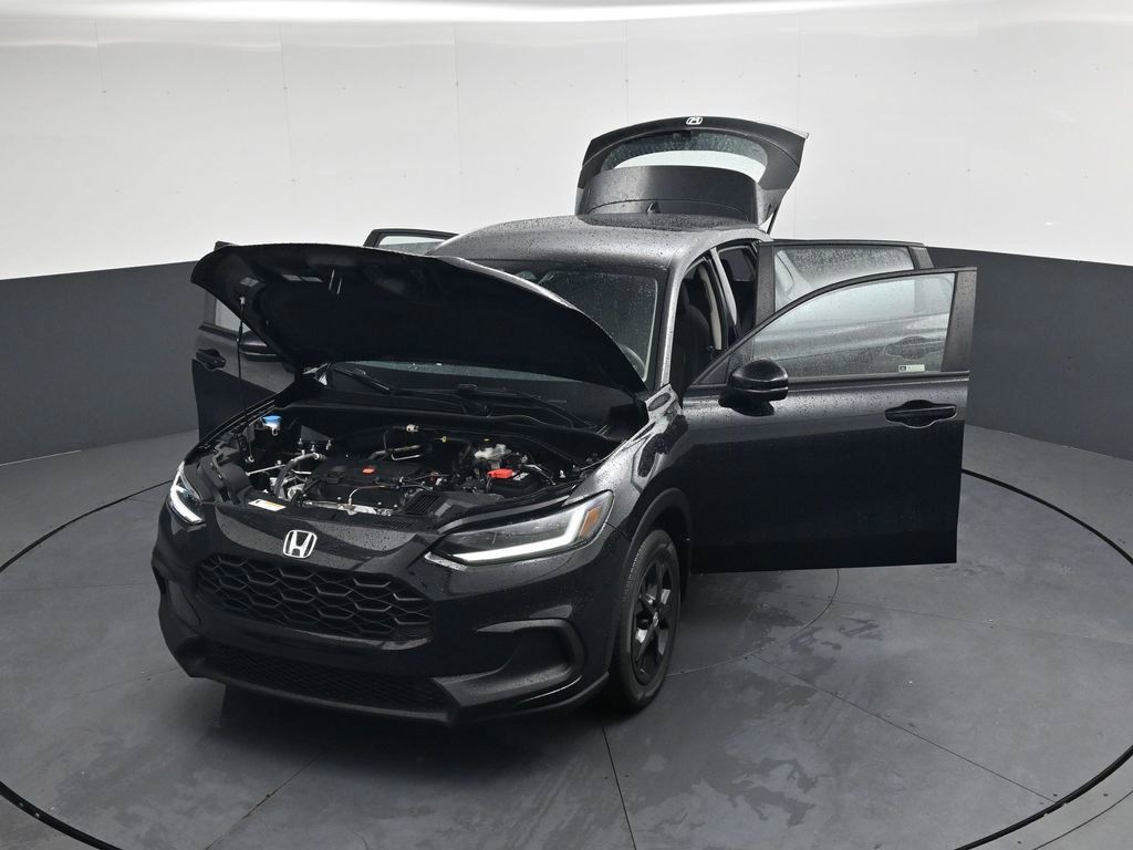 Used 2024 Honda HR-V LX image 44