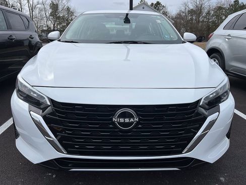 Used 2024 Nissan Sentra S image 8