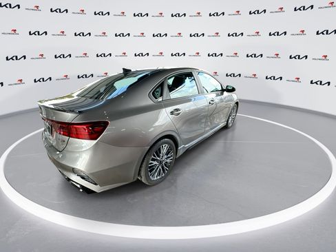 Used 2023 Kia Forte GT-Line image 8