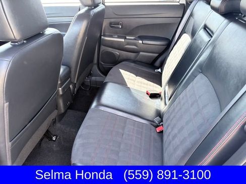 Used 2024 Mitsubishi Outlander Sport AWD image 8