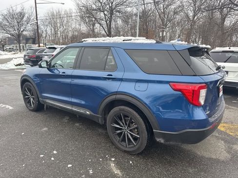 Used 2020 Ford Explorer XLT w/ Equipment Group 202A image 22