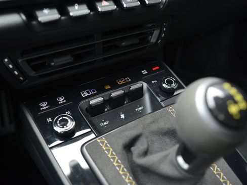 Certified 2022 Porsche 911 GT3 image 25