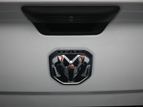 Used 2024 RAM 2500 Big Horn image 12