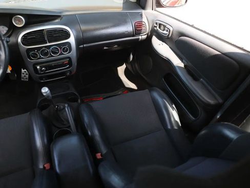 Used 2003 Dodge Neon image 22