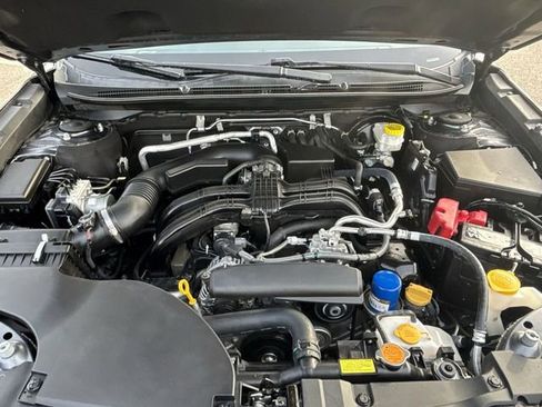 Used 2022 Subaru Outback Premium image 28