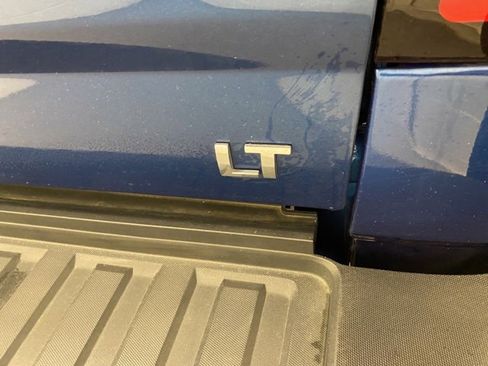 Used 2017 Chevrolet Silverado 2500 LT w/ LT Convenience Package image 32