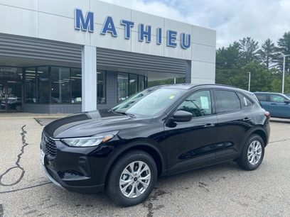 New 2025 Ford Escape Active w/ Cold Weather Package