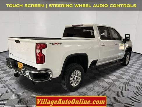 Used 2023 Chevrolet Silverado 2500 LT w/ Convenience Package AWD/4WD image 4
