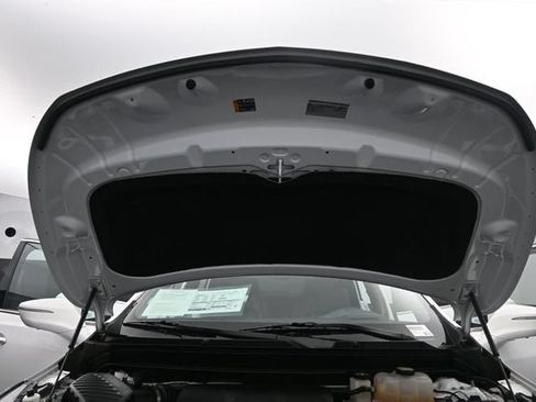 Used 2024 Buick Enclave Premium FWD image 40