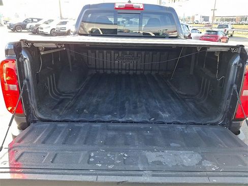 Used 2018 Chevrolet Colorado Z71 w/ Centennial Edition image 29