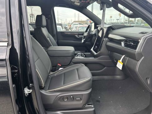 New 2026 GMC Yukon Elevation AWD/4WD image 28