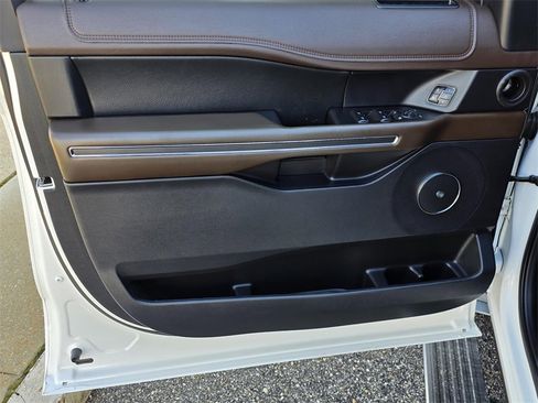 Used 2020 Ford Expedition King Ranch image 47
