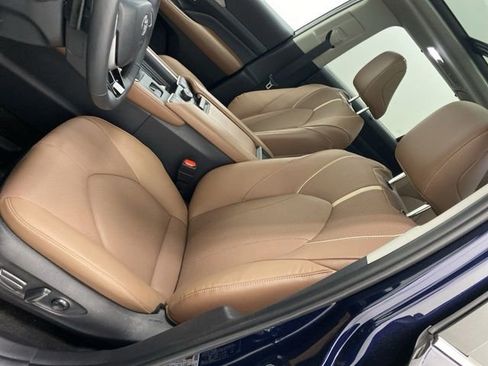 Used 2026 Toyota Grand Highlander AWD image 12