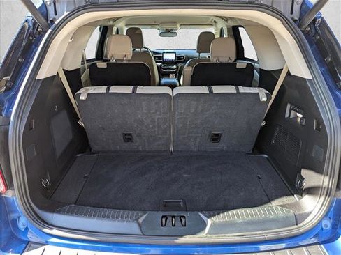 Used 2021 Ford Explorer Limited w/ Equipment Group 301A image 6