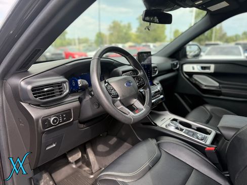 Used 2023 Ford Explorer ST w/ Equipment Group 401A AWD/4WD image 12