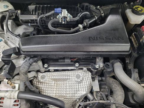 Used 2020 Nissan Rogue SV w/ Premium Package FWD image 30
