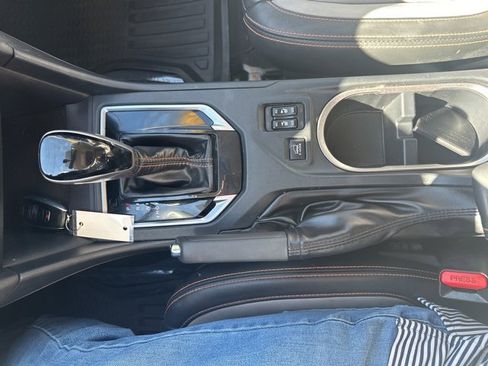 Used 2019 Subaru Crosstrek 2.0i Limited w/ Moonroof Package w/Navigation image 22