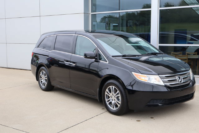 Used 2013 Honda Odyssey EX image 2